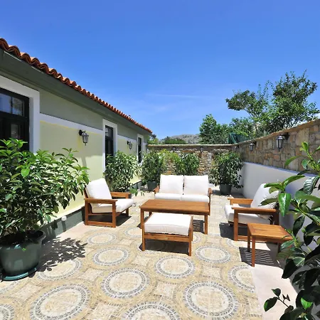 Petrino Goekceada Hotel&kitchen Bed & Breakfast İmroz