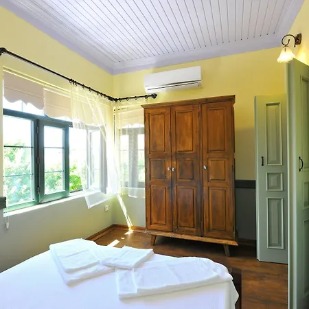 Petrino Goekceada Hotel&kitchen 4*