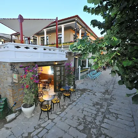 Bed & Breakfast Petrino Goekceada Hotel&kitchen 3*