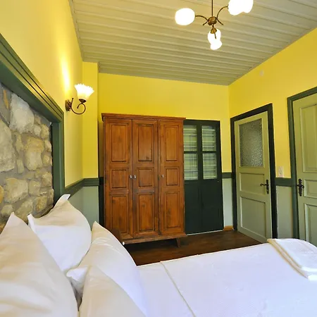 Petrino Goekceada Hotel&kitchen Bed & Breakfast 3*